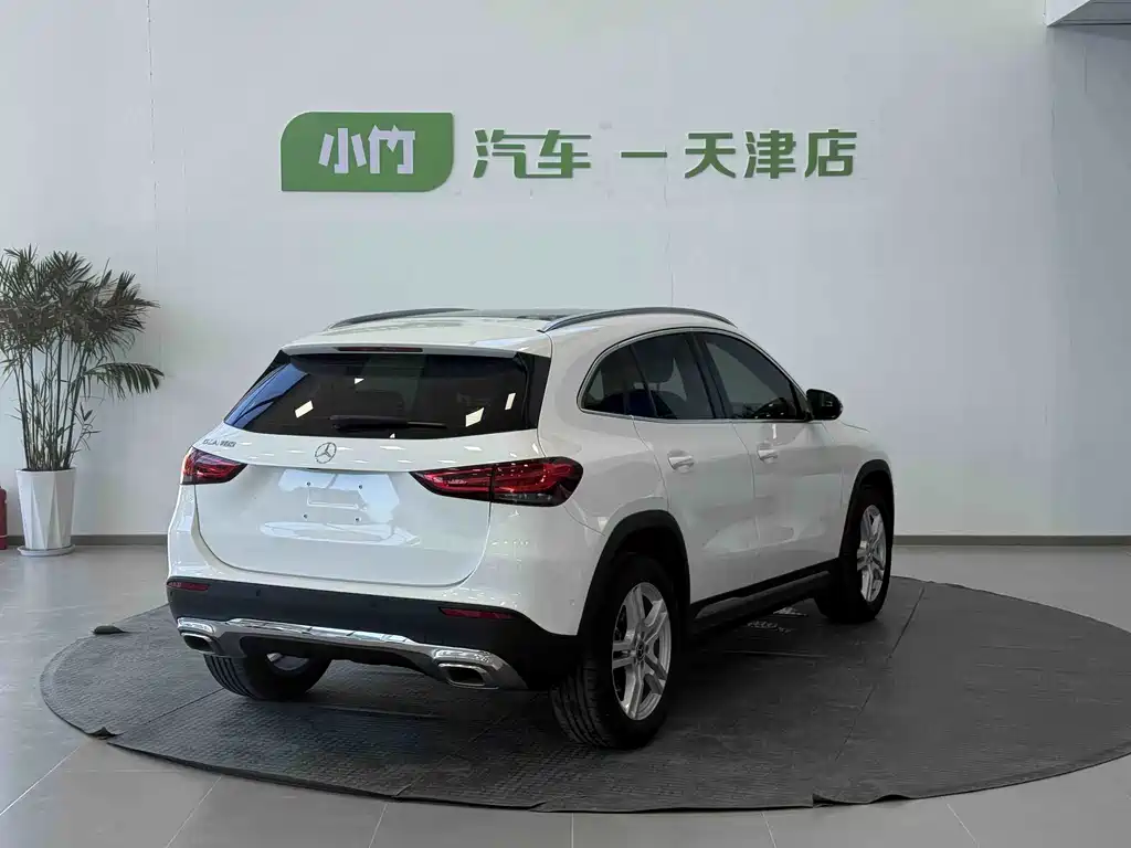 Mercedes-Benz GLA — фото 6