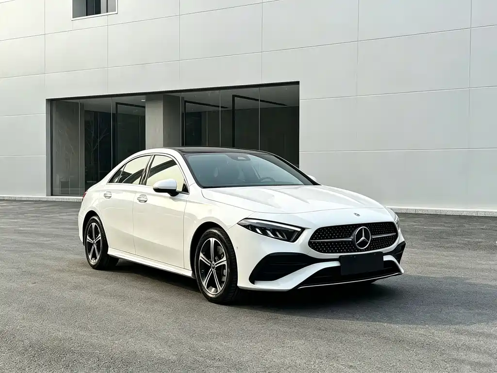 Mercedes-Benz A-Class — фото 3