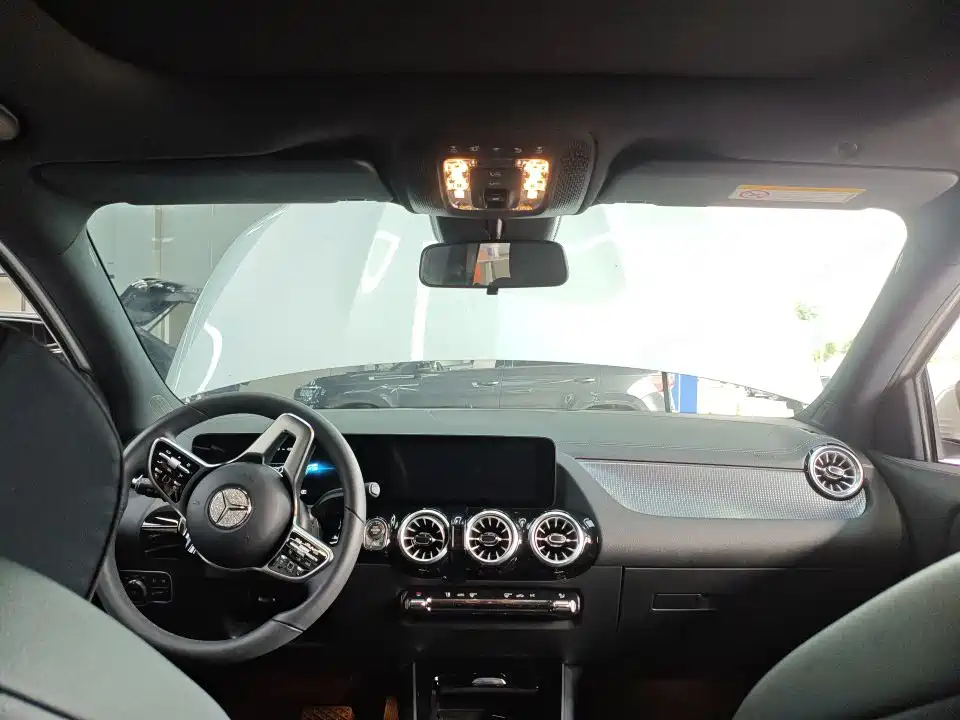 Mercedes-Benz GLA — фото 3