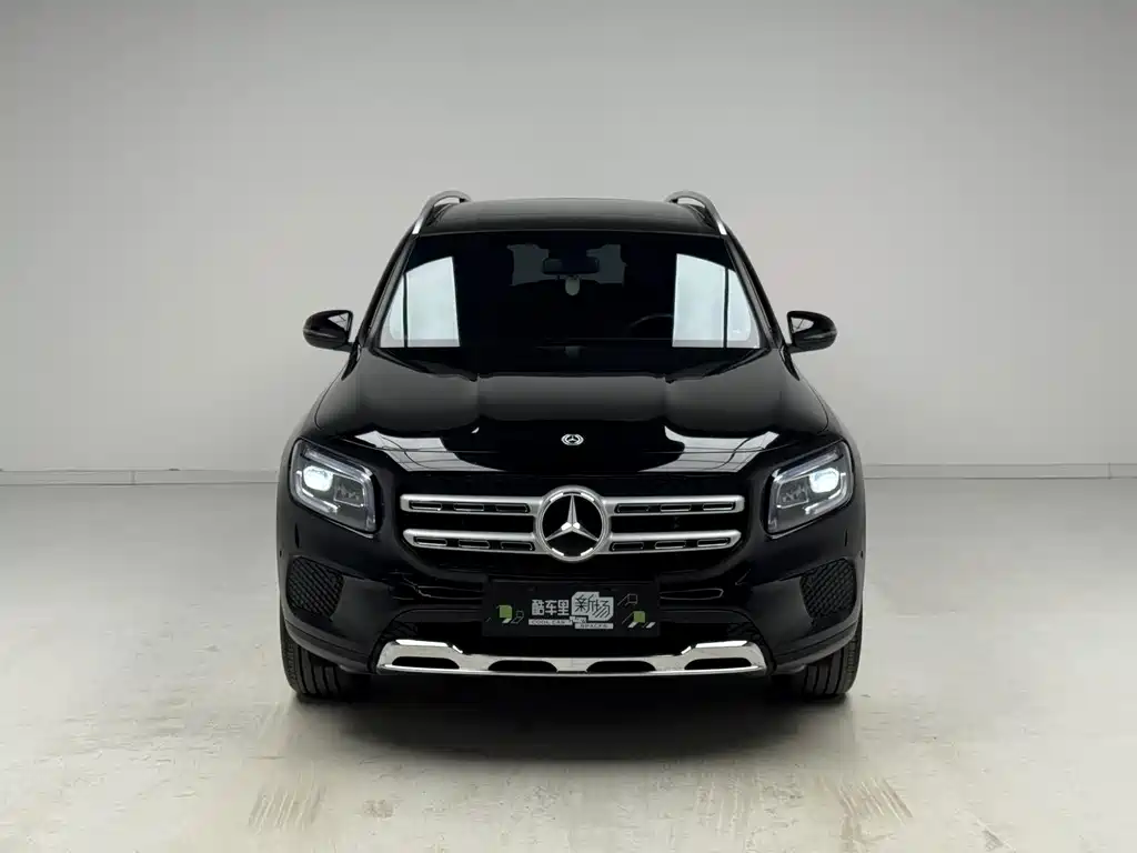 Mercedes-Benz GLB — фото 2