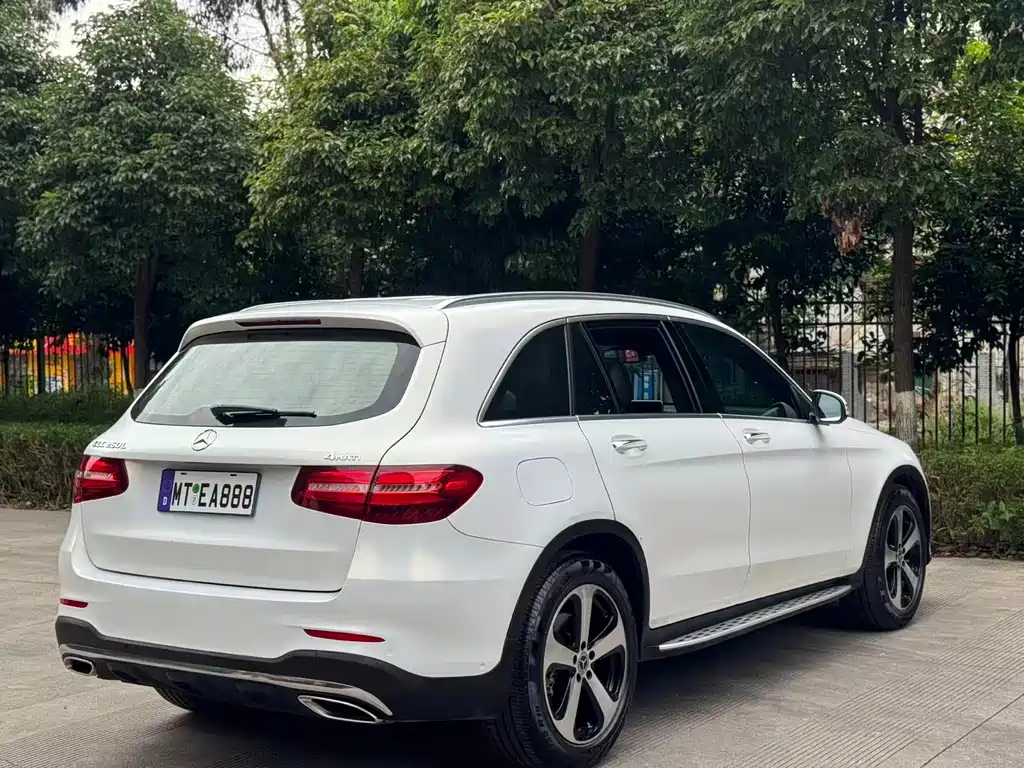 Mercedes-Benz GLC — фото 9