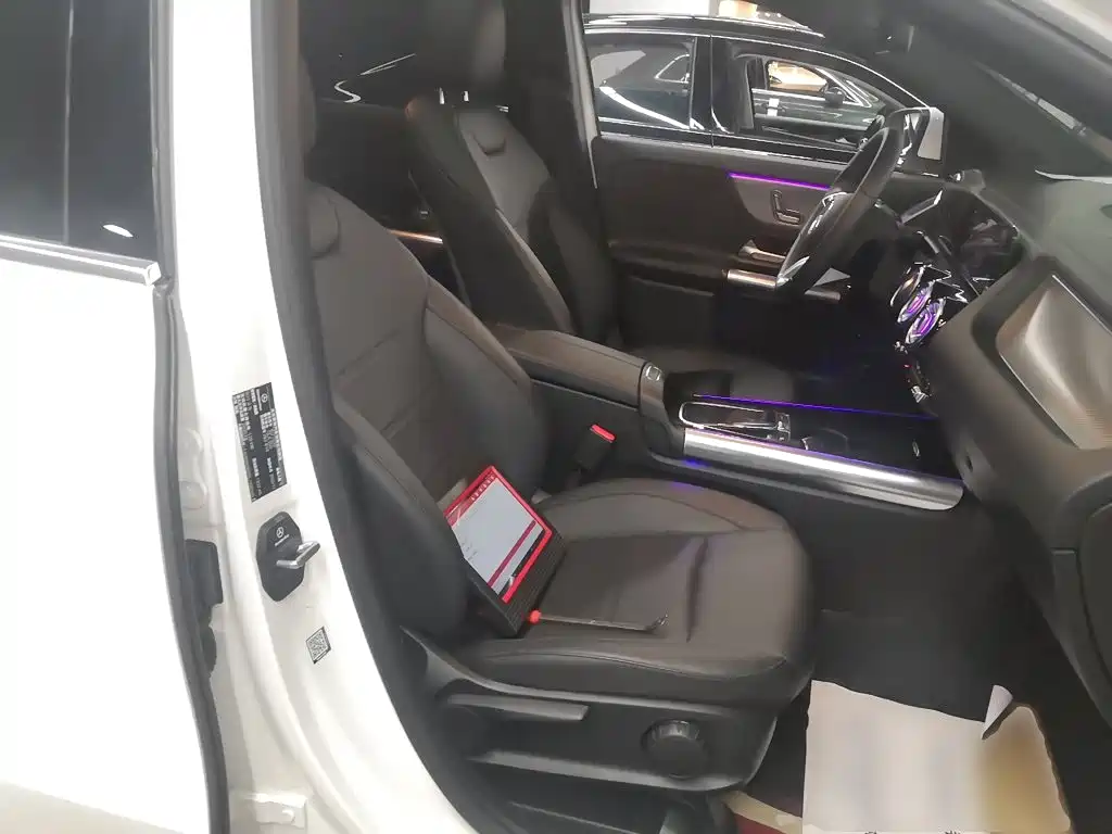Mercedes-Benz GLA — фото 18
