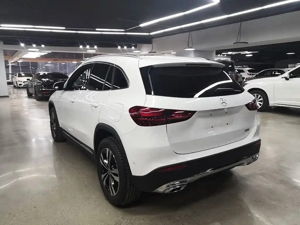 Mercedes-Benz GLA — фото 22