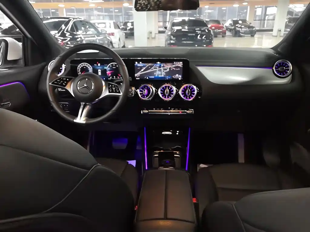 Mercedes-Benz GLA — фото 5