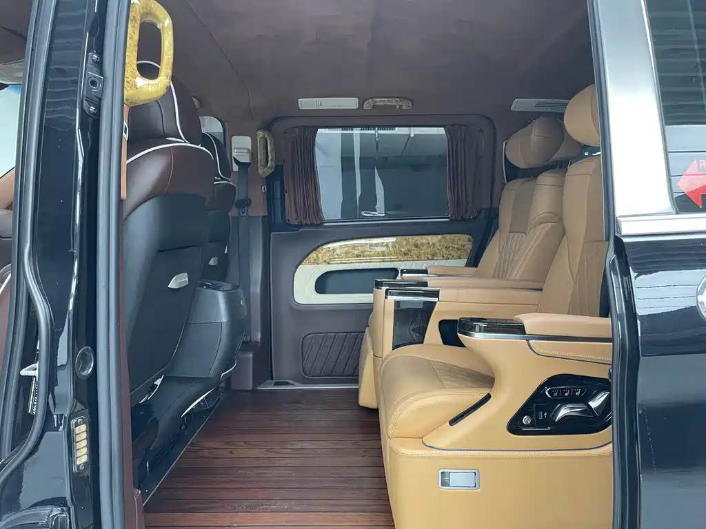 Mercedes-Benz Vito — фото 7
