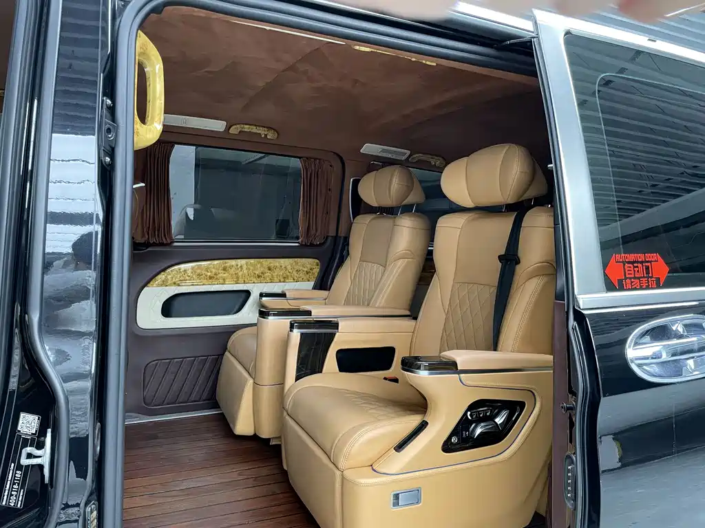 Mercedes-Benz Vito — фото 10