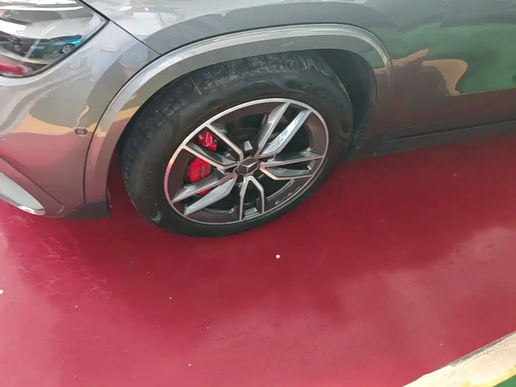 Mercedes-Benz GLA AMG — фото 23