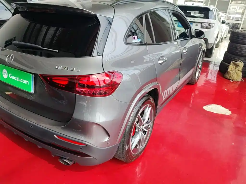 Mercedes-Benz GLA AMG — фото 8