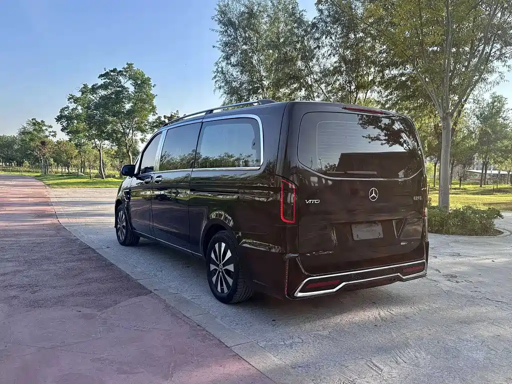 Mercedes-Benz Vito — фото 7