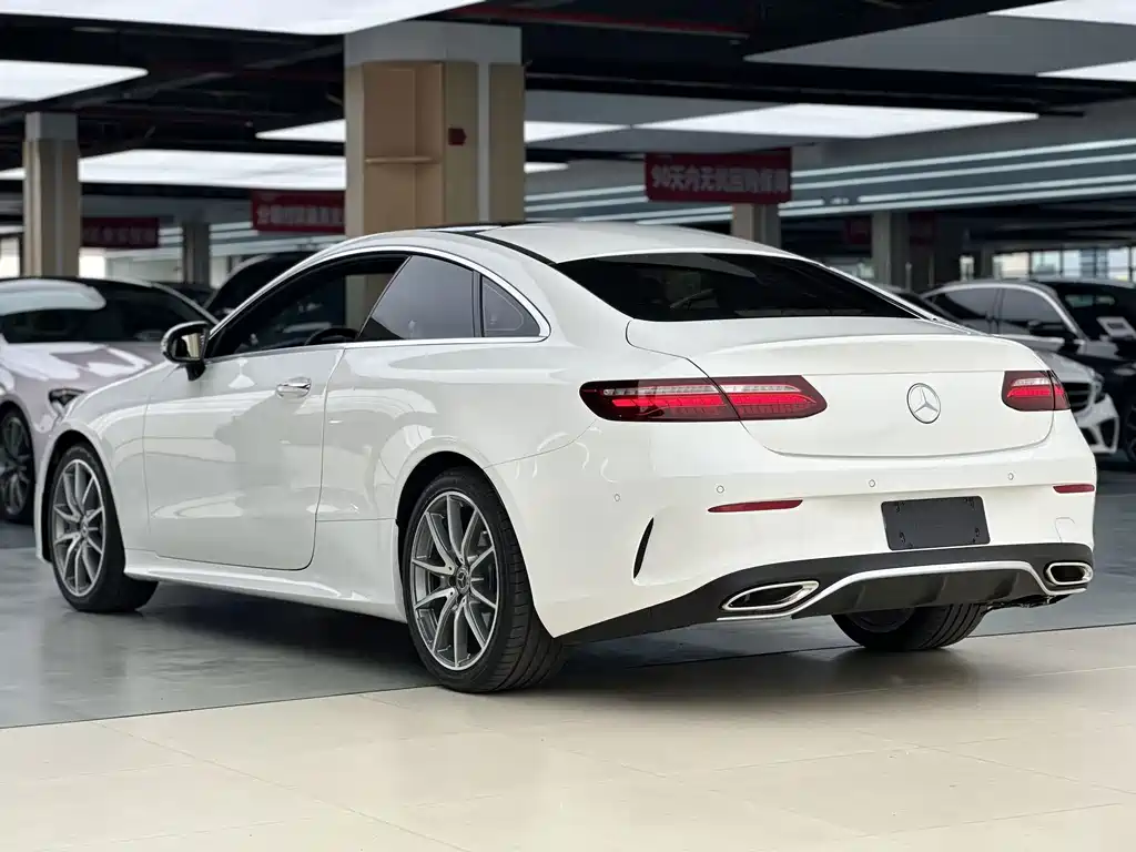 Mercedes-Benz E-Class (Import) — фото 3
