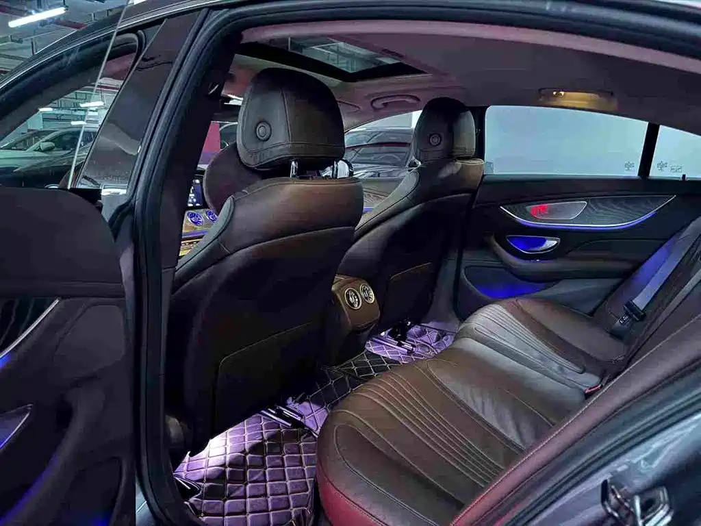 Mercedes-Benz CLS — фото 5