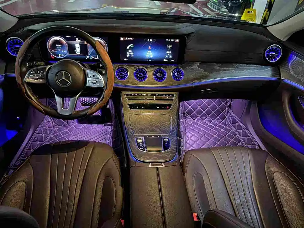 Mercedes-Benz CLS — фото 6