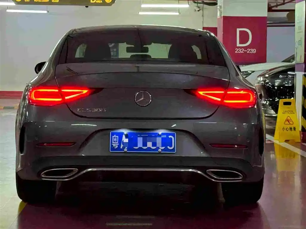 Mercedes-Benz CLS — фото 8