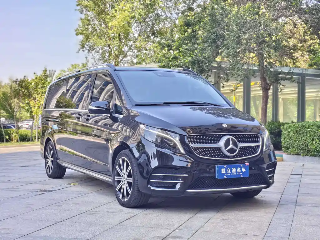 Mercedes-Benz V-Class — фото 3