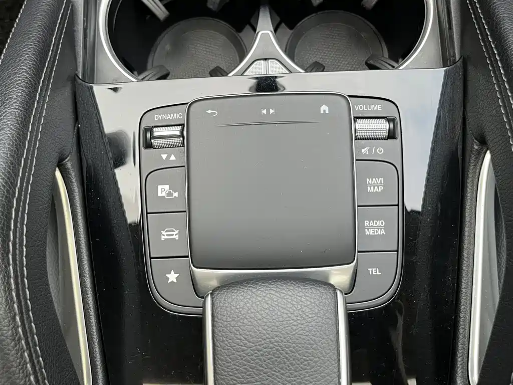 Mercedes-Benz GLE (Import) — фото 17