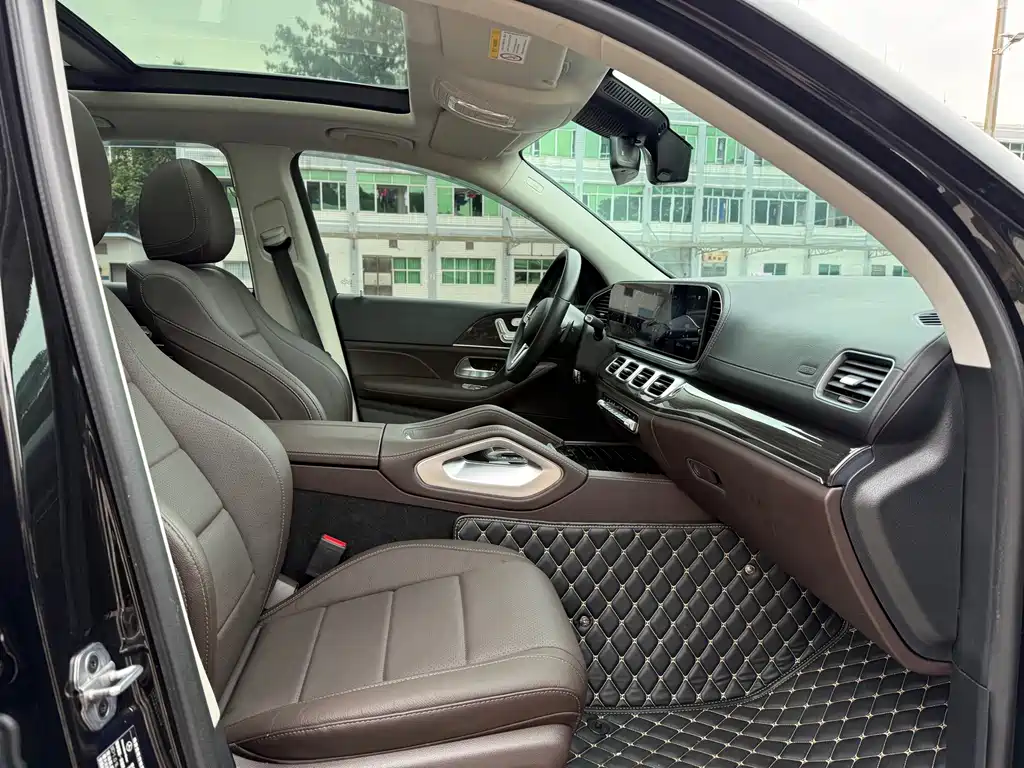 Mercedes-Benz GLE (Import) — фото 10