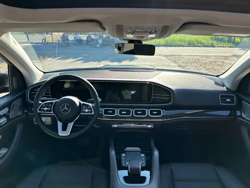 Mercedes-Benz GLE (Import) — фото 11