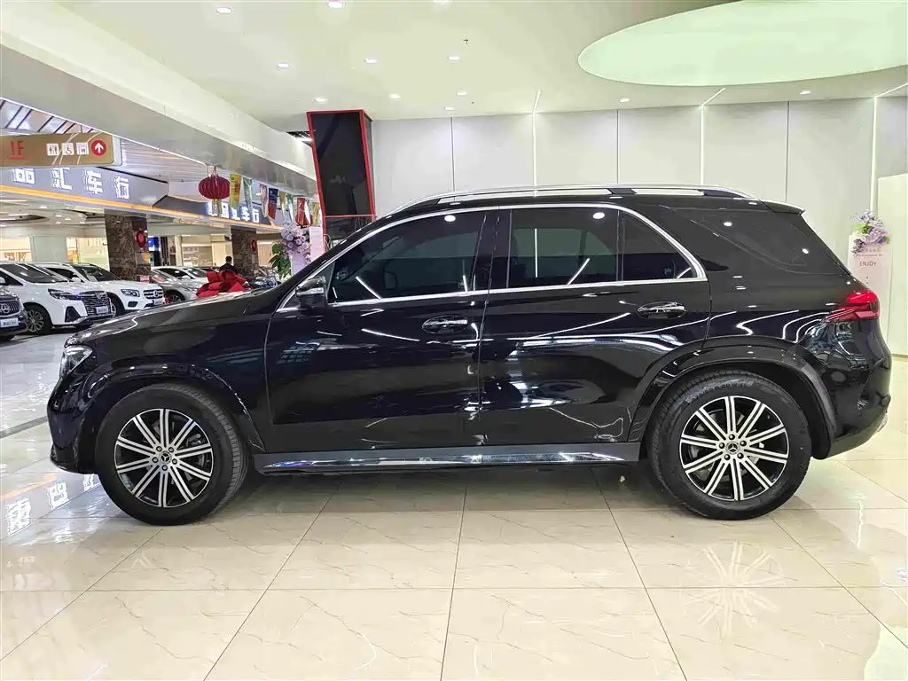 Mercedes-Benz GLE (Import) — фото 17
