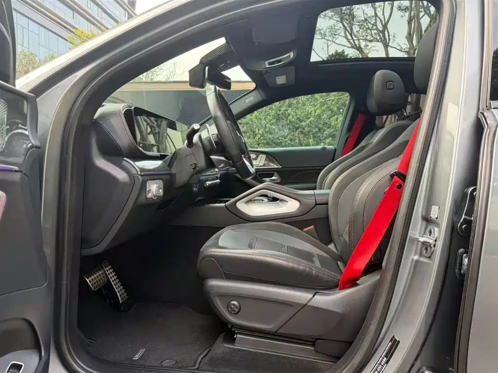 Mercedes-Benz GLE Coupe AMG — фото 10
