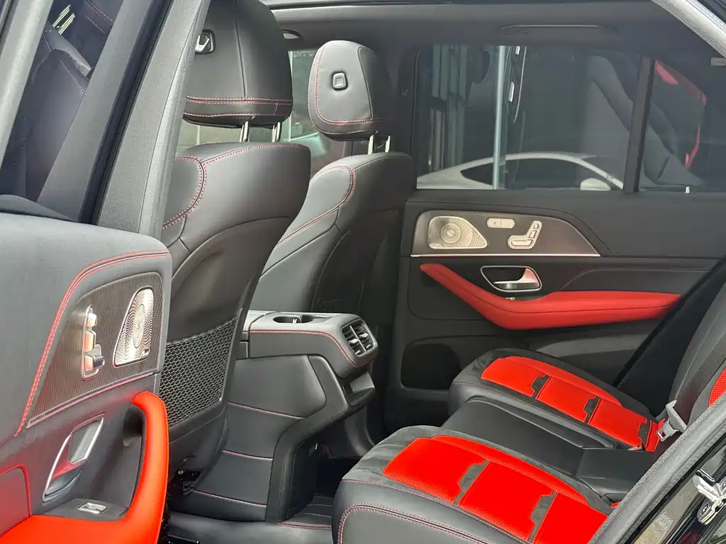 Mercedes-Benz GLE AMG — фото 7