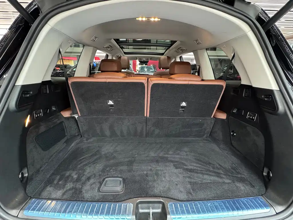 Mercedes-Benz GLS — фото 23