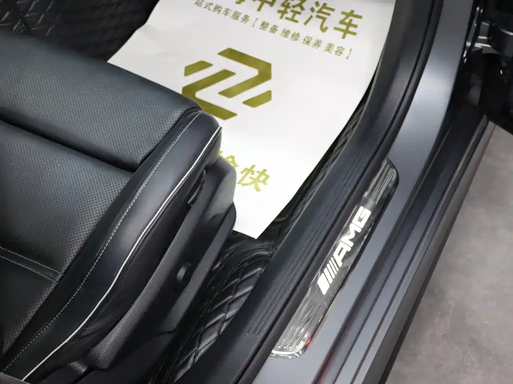 Mercedes-Benz E-Class AMG — фото 21