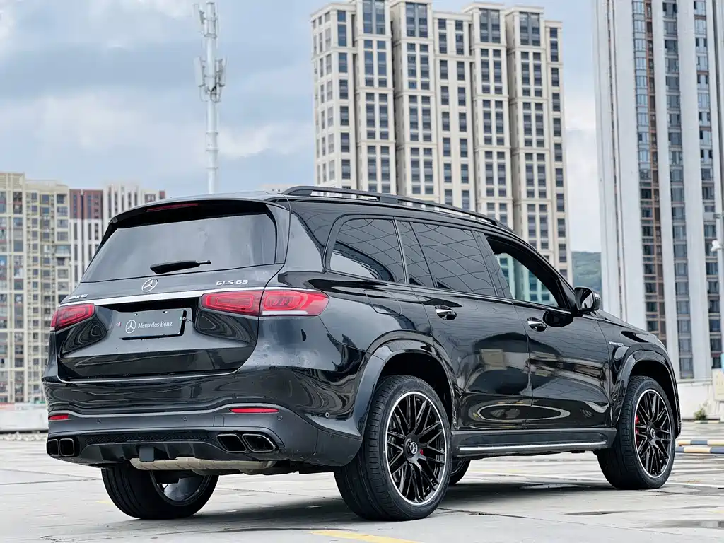 Mercedes-Benz GLS AMG — фото 13