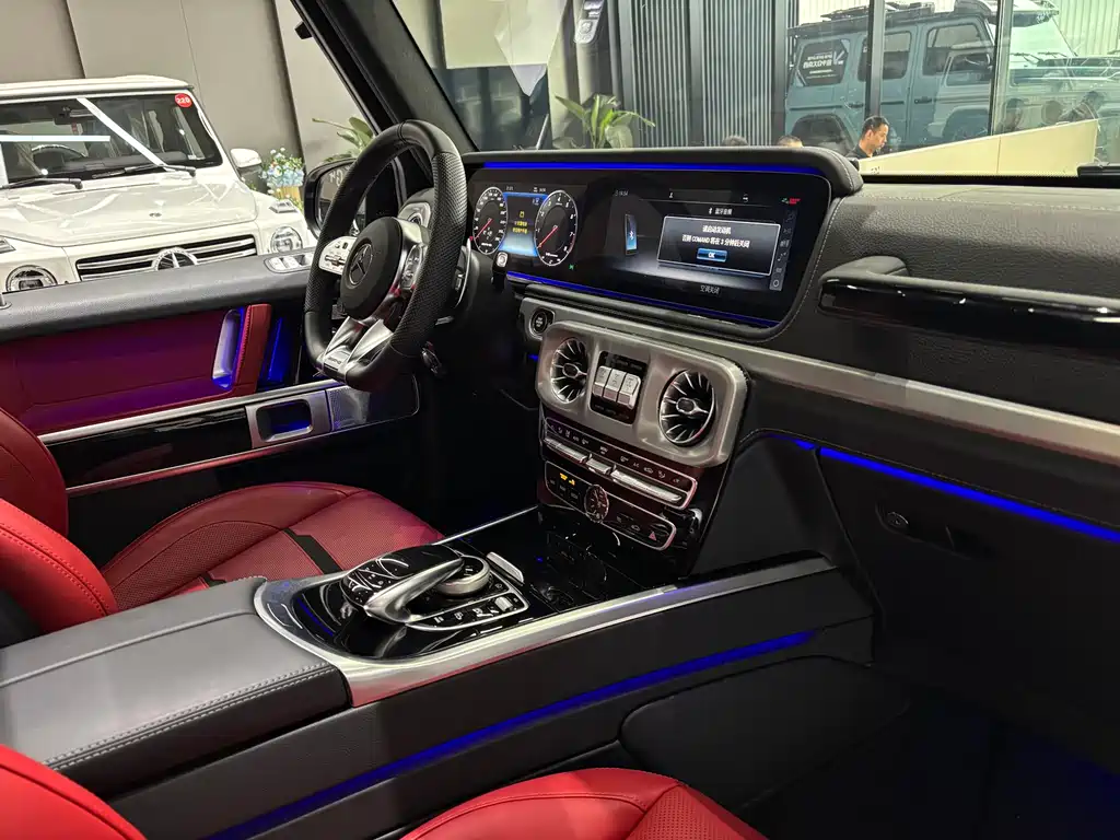 Mercedes-Benz G-Class AMG — фото 6