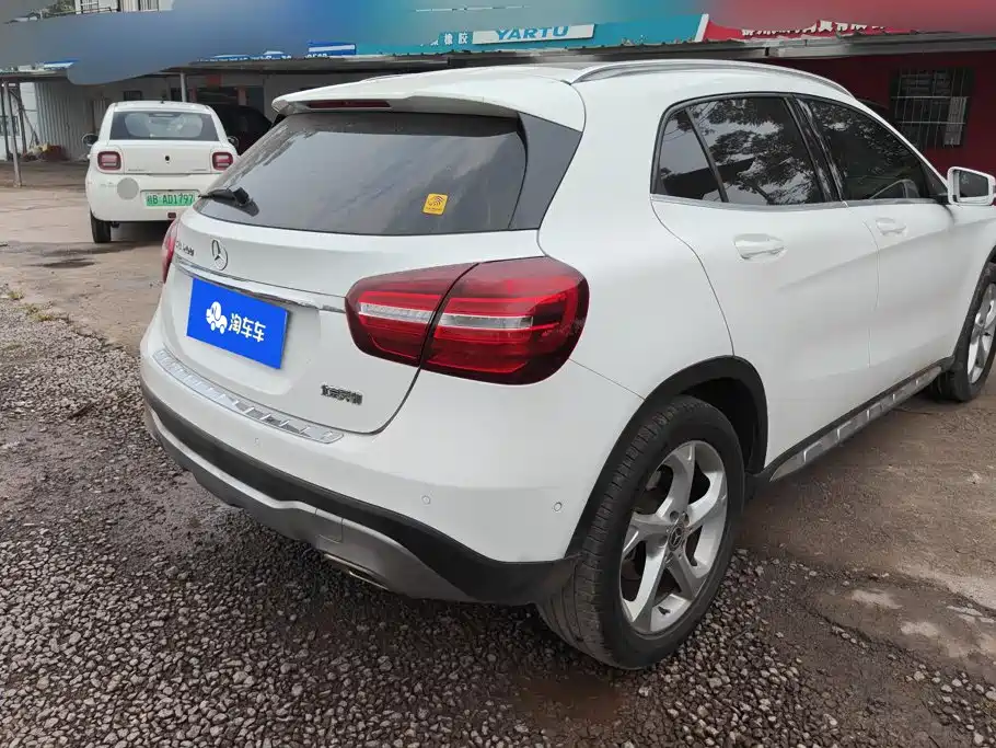 Mercedes-Benz GLA — фото 2