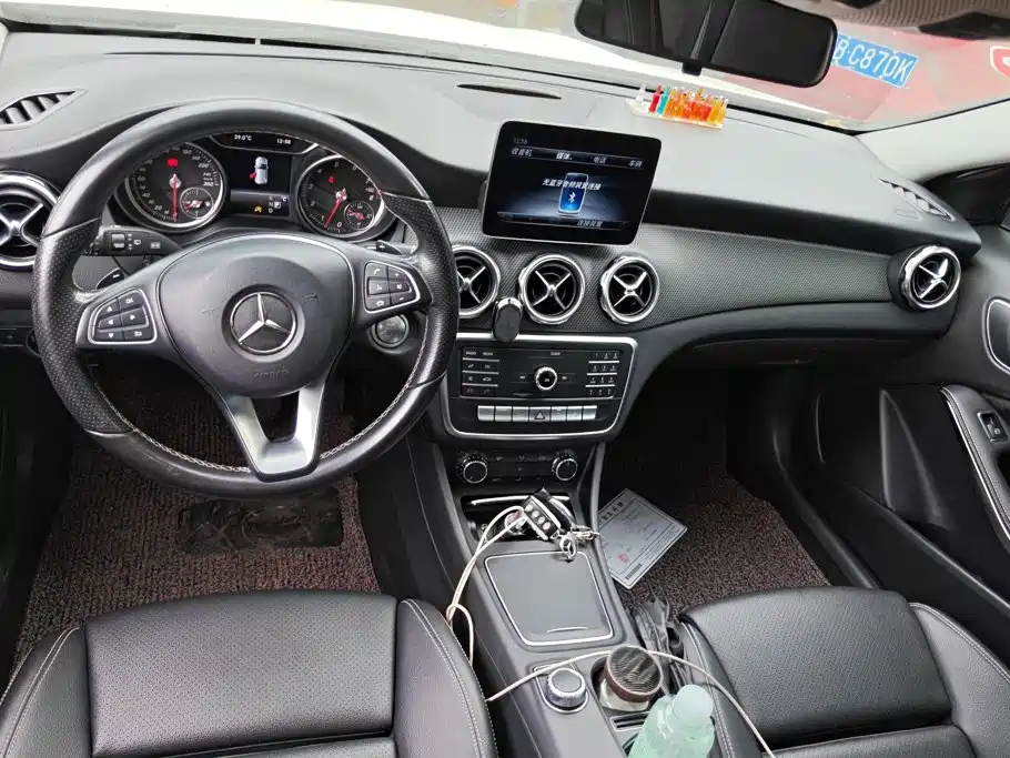 Mercedes-Benz GLA — фото 11