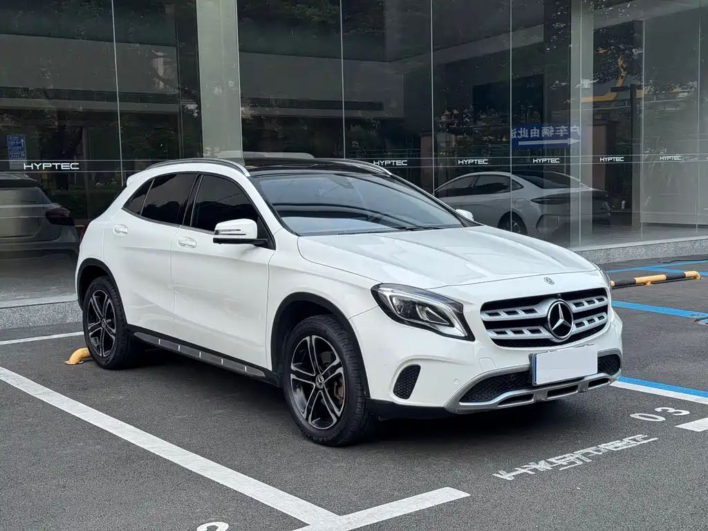 Mercedes-Benz GLA — фото 3