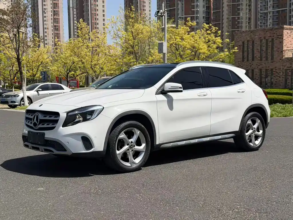 Mercedes-Benz GLA — фото 2