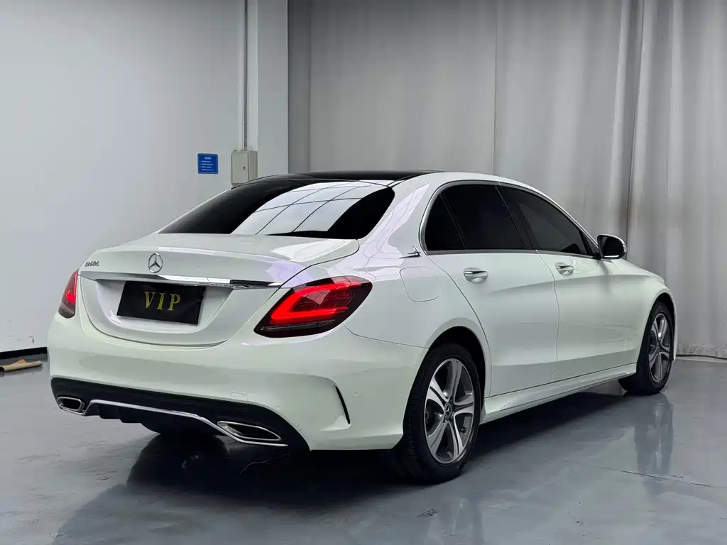 Mercedes-Benz C-Class — фото 10