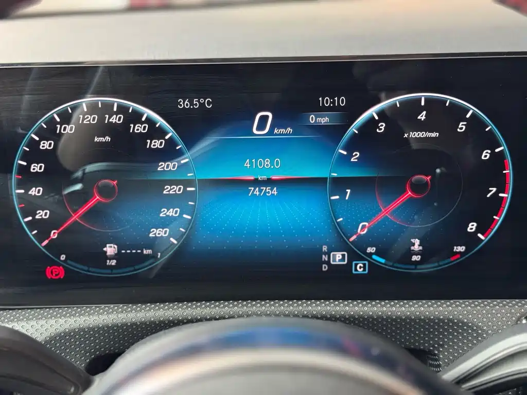 Mercedes-Benz CLA (Import) — фото 16