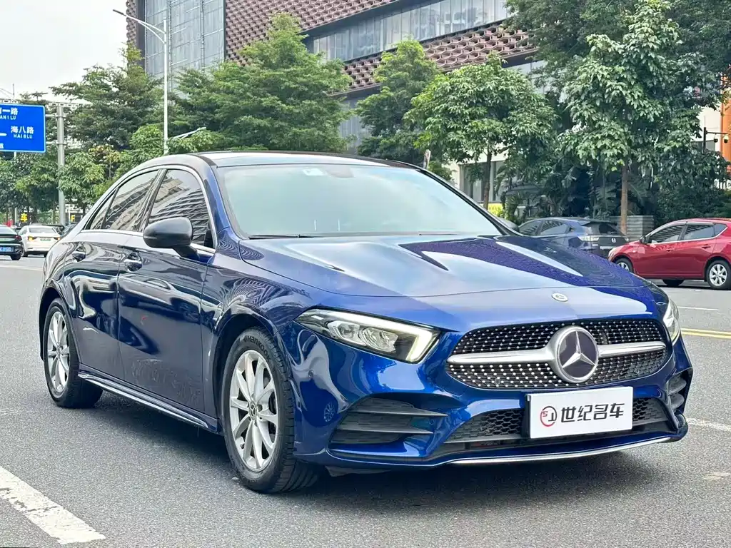 Mercedes-Benz A-Class — фото 4