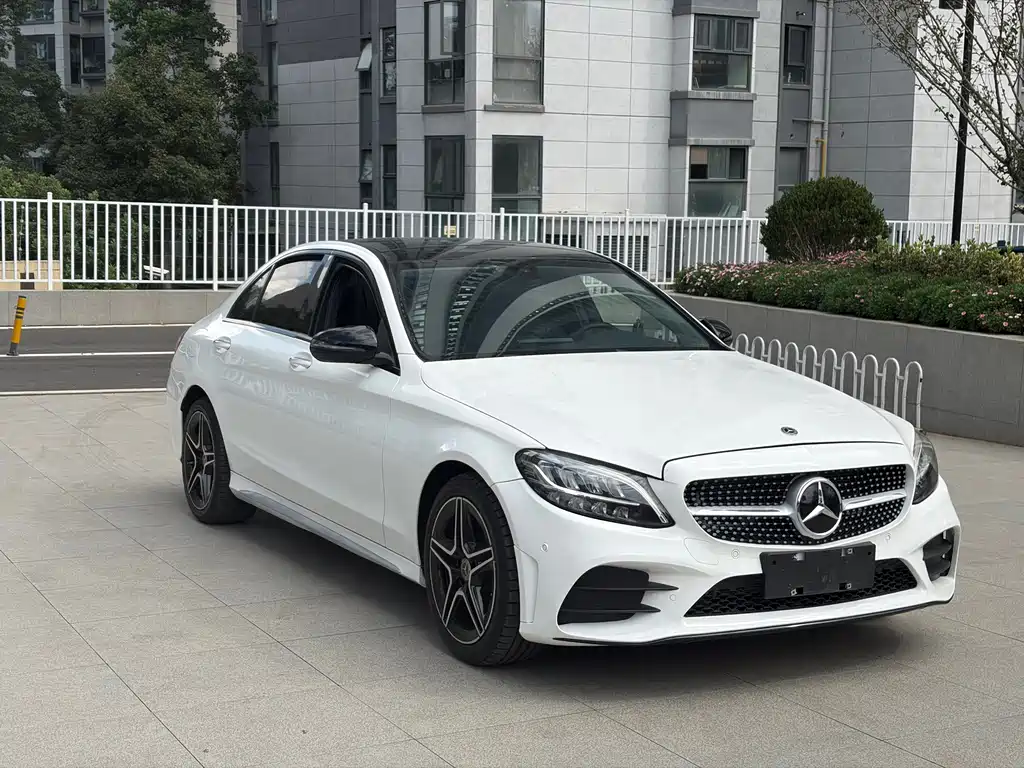 Mercedes-Benz C-Class — фото 3