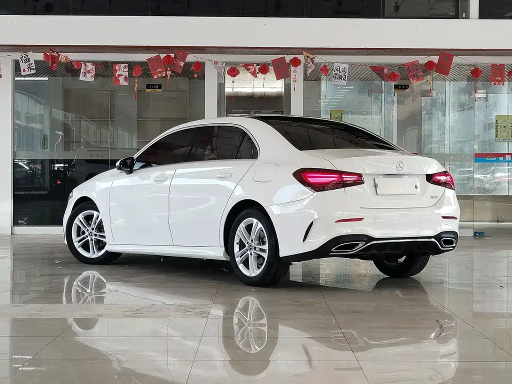 Mercedes-Benz A-Class — фото 4