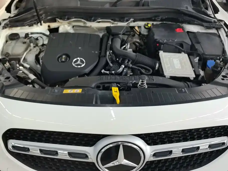 Mercedes-Benz GLA — фото 10