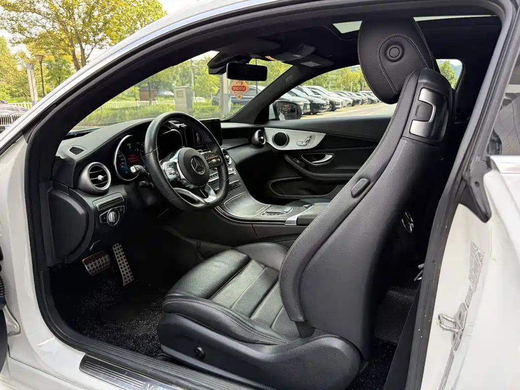 Mercedes-Benz C-Class (Import) — фото 8
