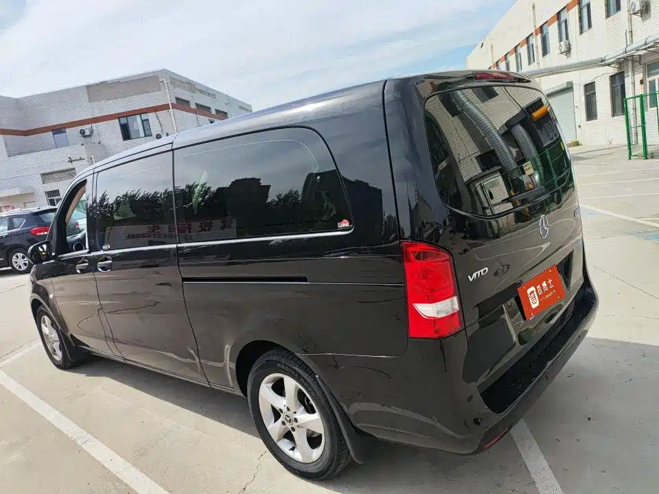 Mercedes-Benz Vito — фото 8