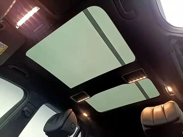 Mercedes-Benz GLC — фото 14