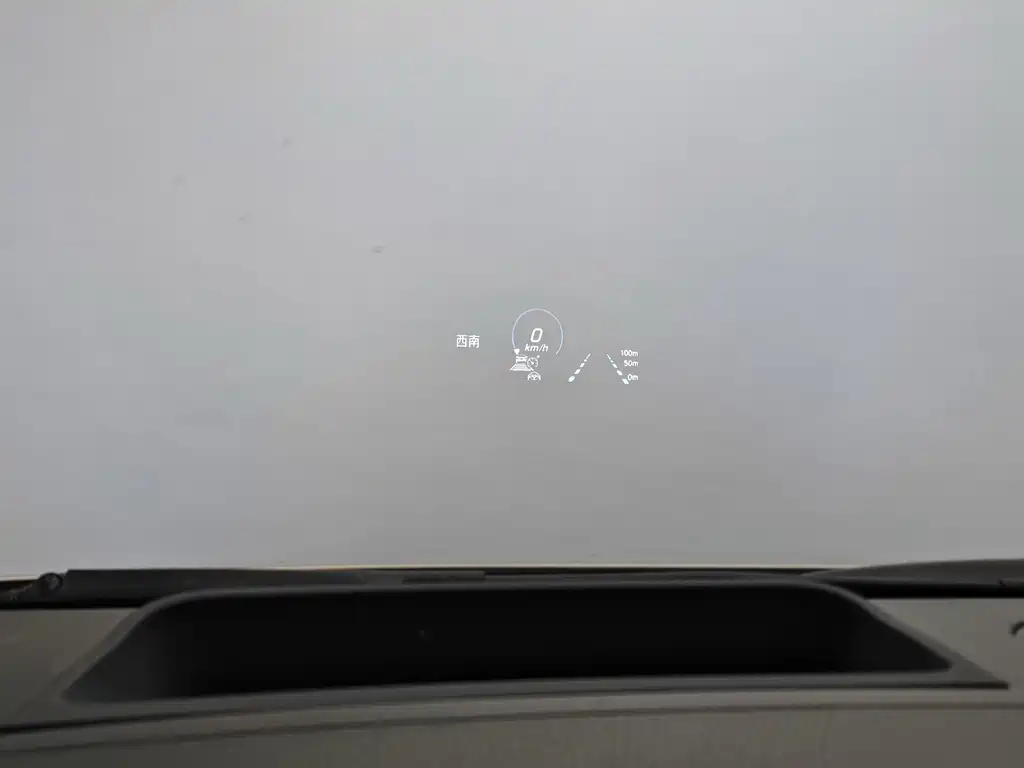 Mercedes-Benz EQA — фото 20