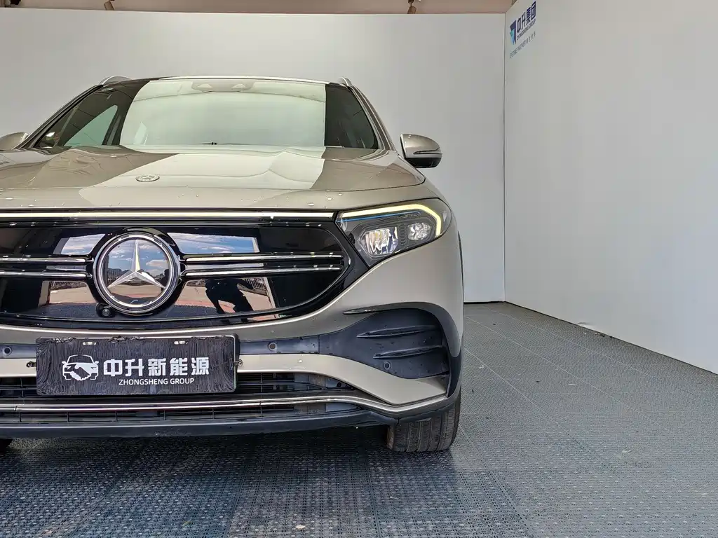 Mercedes-Benz EQA — фото 21