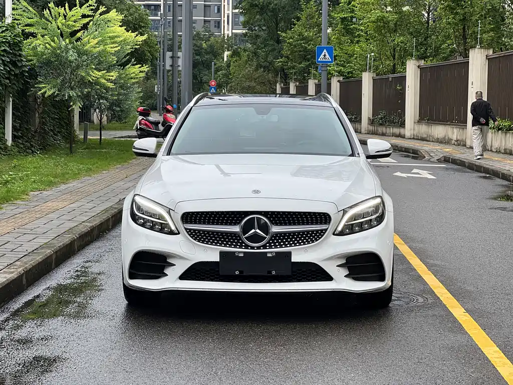 Mercedes-Benz C-Class (Import) — фото 2