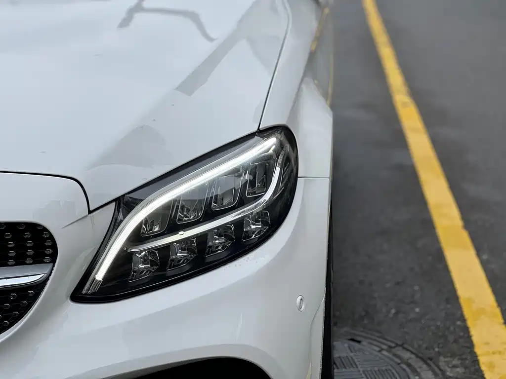 Mercedes-Benz C-Class (Import) — фото 4