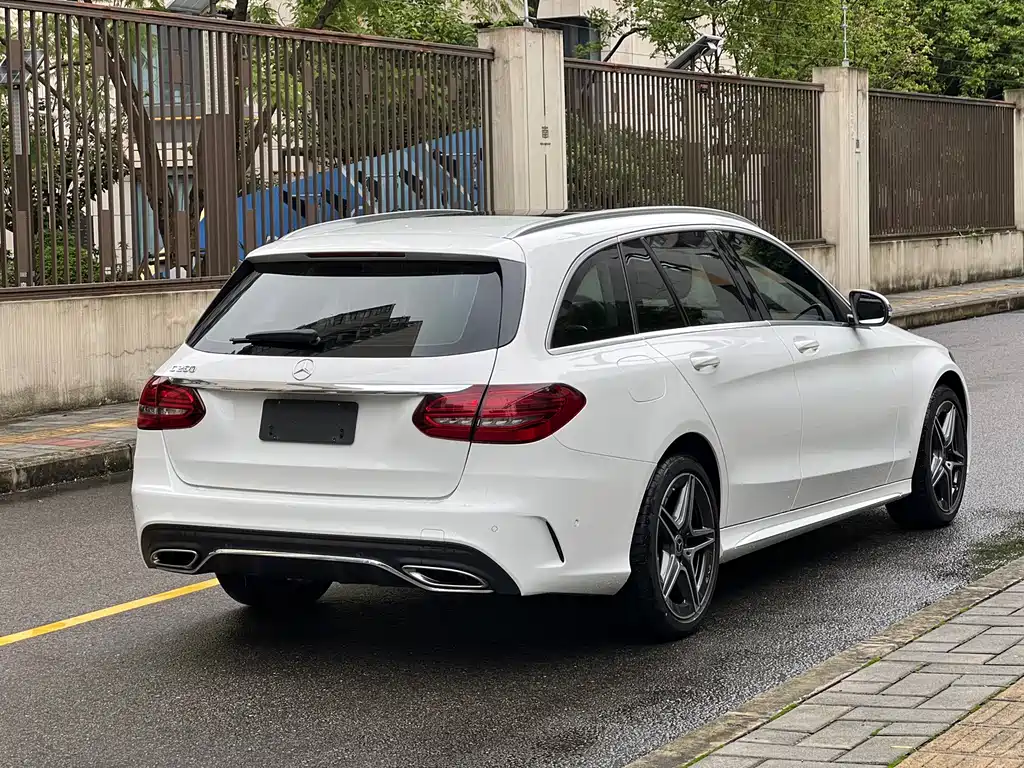 Mercedes-Benz C-Class (Import) — фото 9