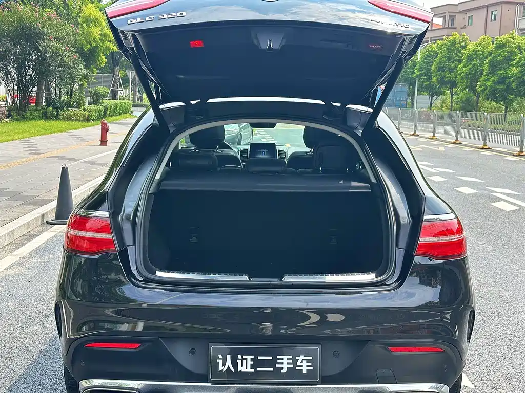 Mercedes-Benz GLE Coupe — фото 9