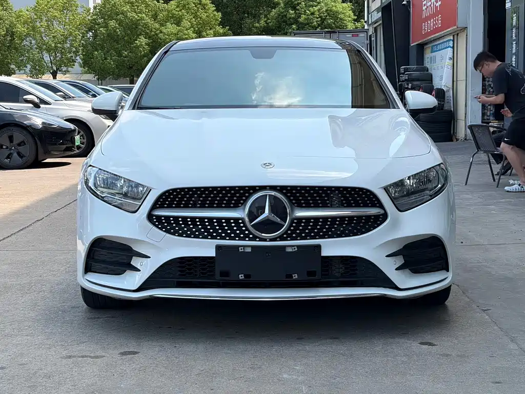 Mercedes-Benz A-Class — фото 2