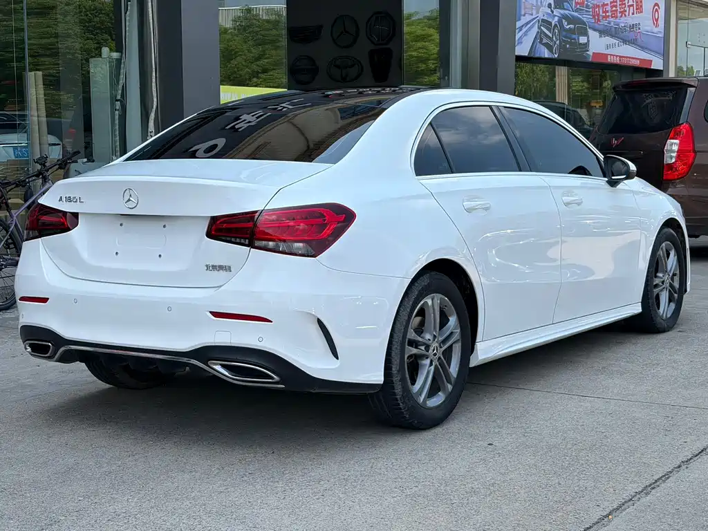 Mercedes-Benz A-Class — фото 4