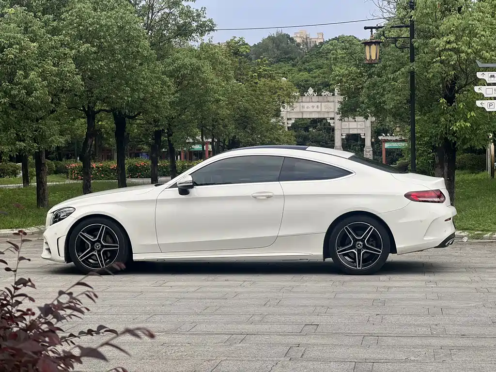 Mercedes-Benz C-Class (Import) — фото 4